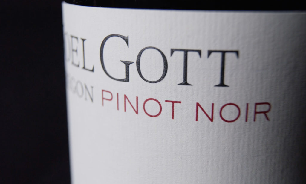 Joel Gott Wines - Joel Gott Oregon Pinot Noir Bottle